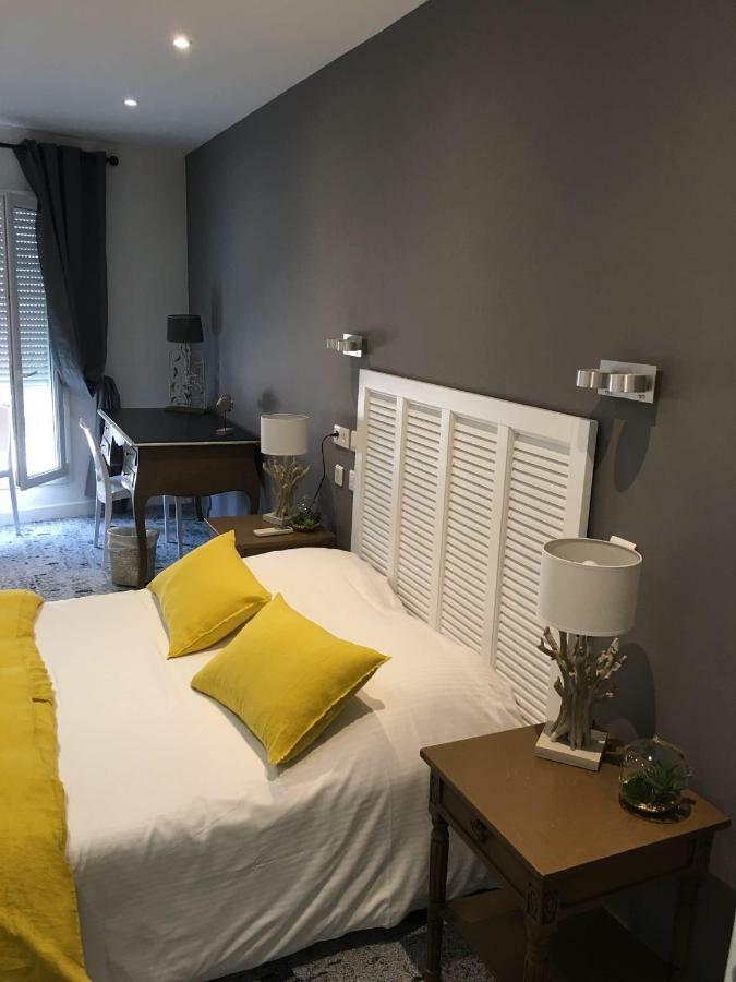 Hotel Le Mistral Marseilles